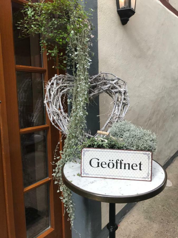 Hotel Klapperburg Beilstein  Exteriör bild